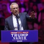 EE.UU. obliga a los hospitales a priorizar tratamientos médicos para niños transgéneros, en medio de una controversia política y social que divide al país.