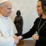 La Santísima Sede Abre sus Puertas al Liderazgo de América Latina: Papa León XIV Recibe en Audiencia a la Presidenta de Venezuela, María Corina Machado