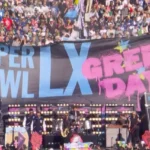 Green Day lanza fuego en el Super Bowl LX con sus éxitos rockeros.