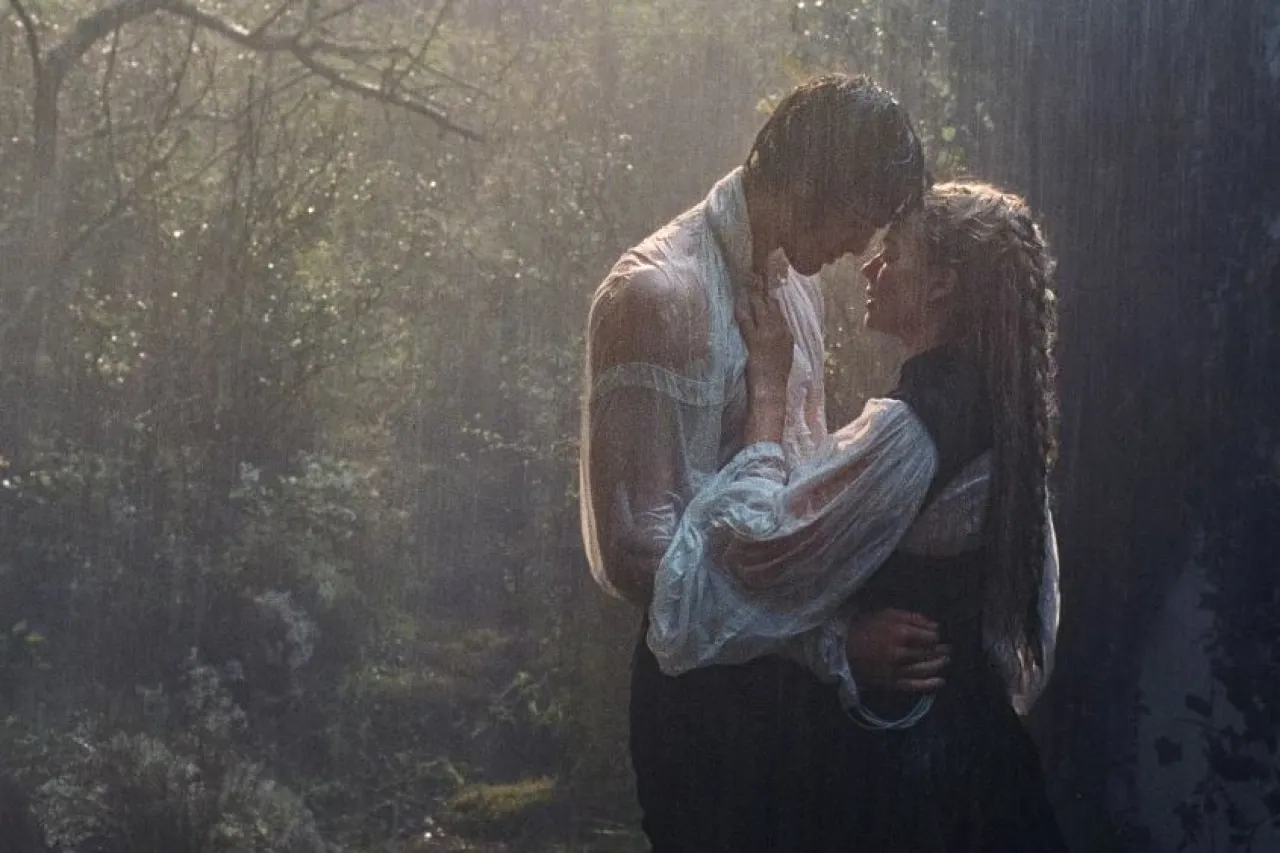 El dilema detrás de la controvertida 'Cumbres Borrascosas' de Emerald Fennell